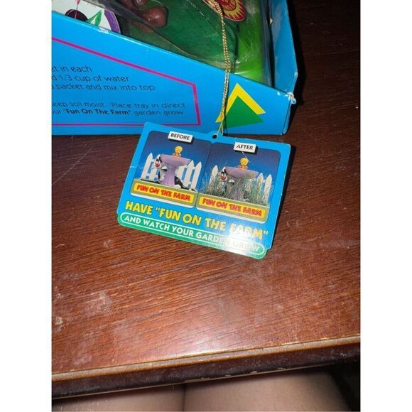 Vintage 1994 Tasmanian devil NWT deadstock grow a garden kit - Picture 4 of 5